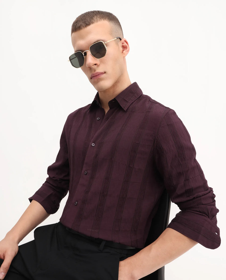 Men Burgendy shirt